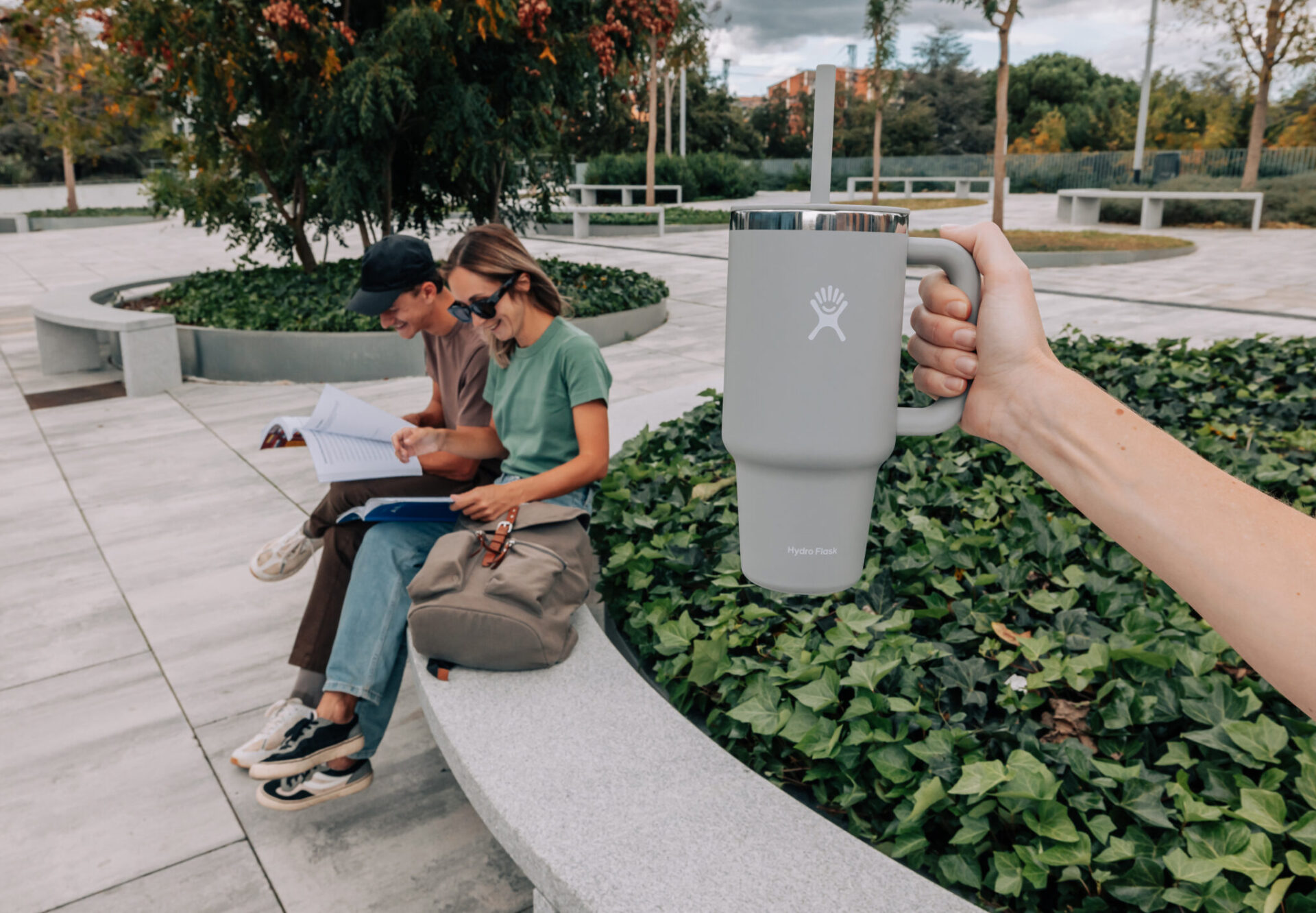 Hydroflask SS - web -JakeBaggaley5266-3_0003_Hydroflask SS - web -JakeBaggaley5276-2