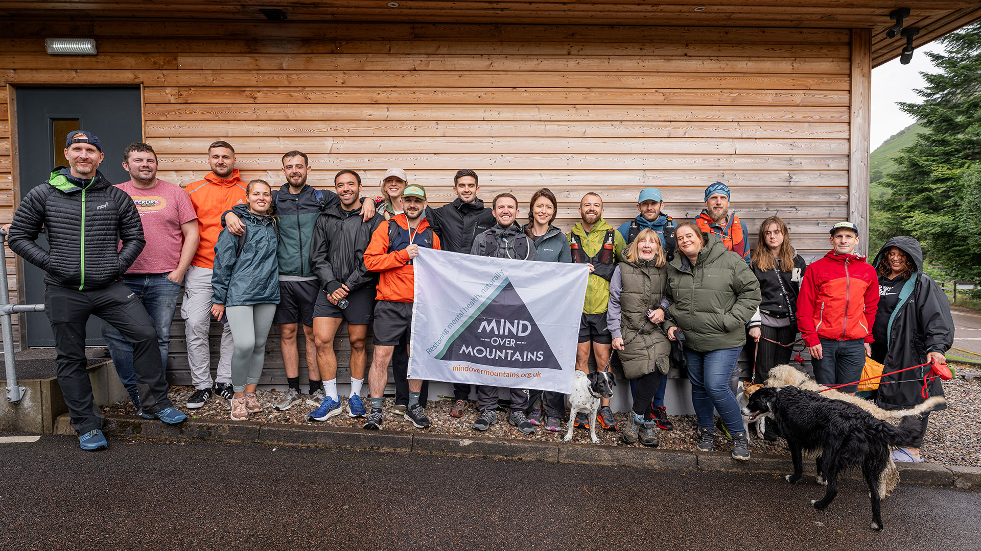 Untitled-3_0002__A7R9890