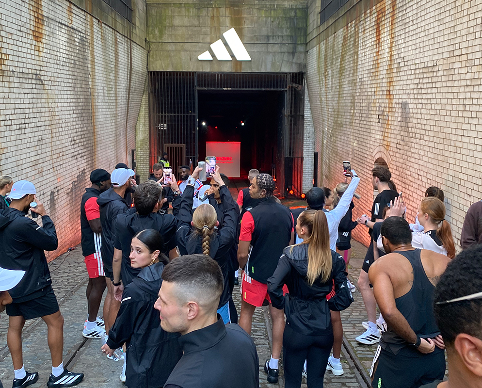 Untitled-1_0013_IMG_7344